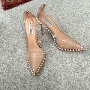 Steve Madden Vyper Pointed Pump